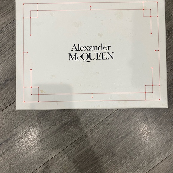 Alexander McQueen sneakers ! - Picture 7 of 7